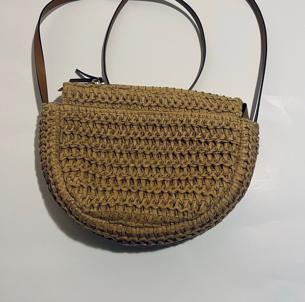 Straw crossbody purse